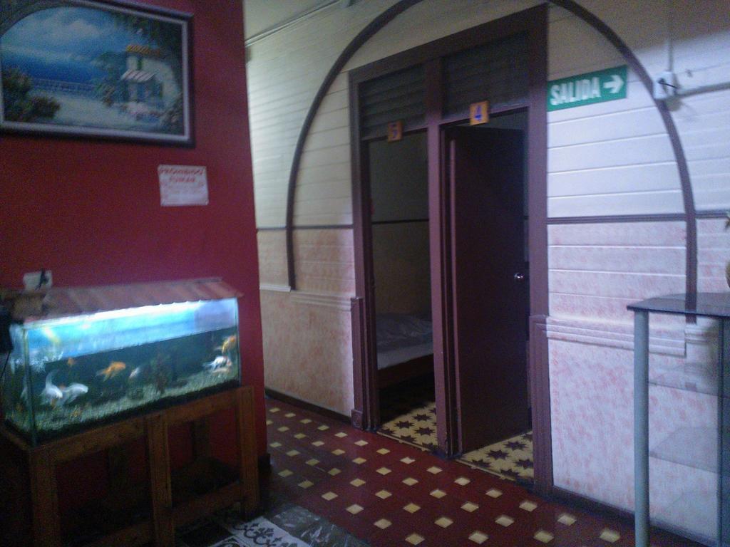 Hotel Bristol Сан-Хосе Экстерьер фото